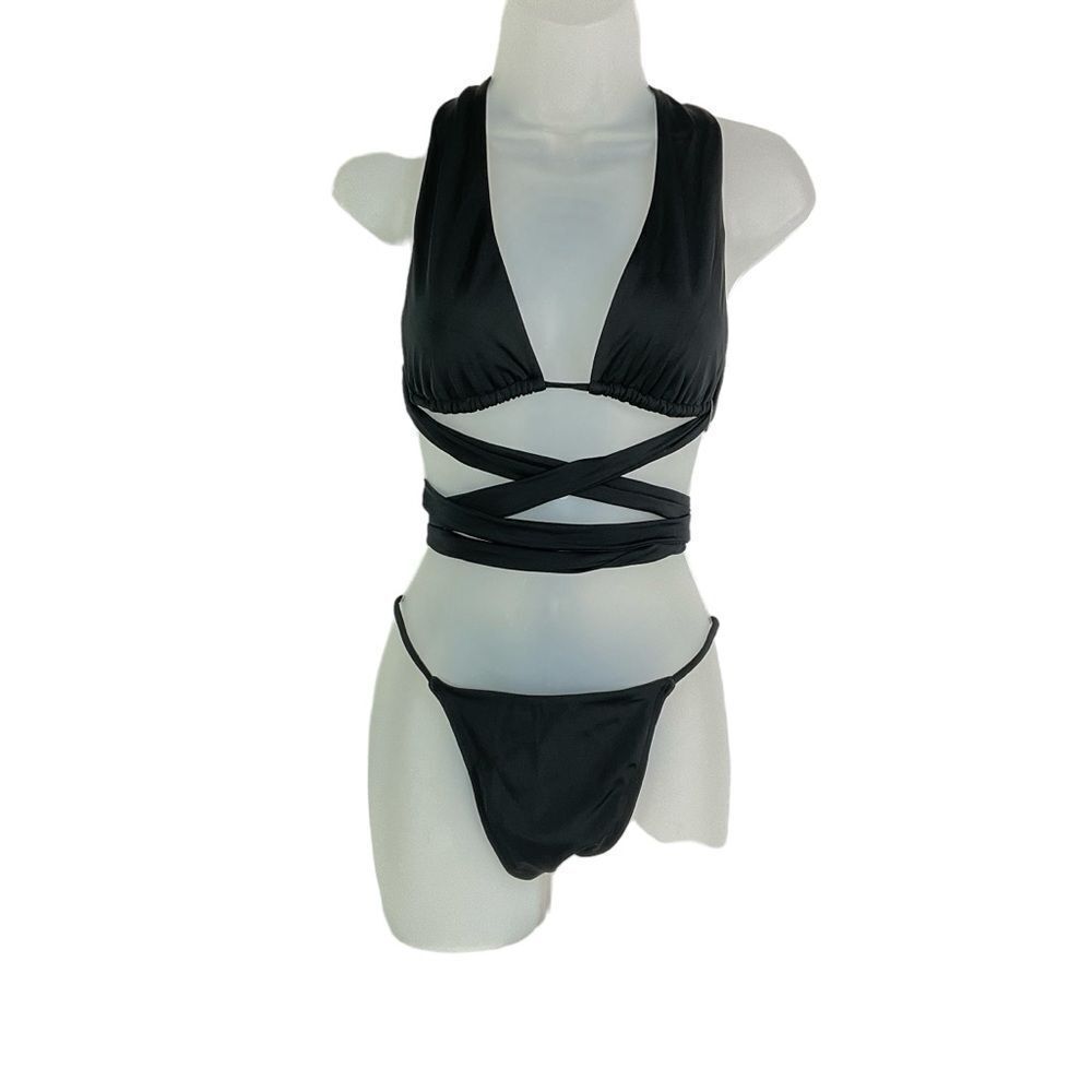 Kendall & Kylie Black Bikini, NWOT, size medium